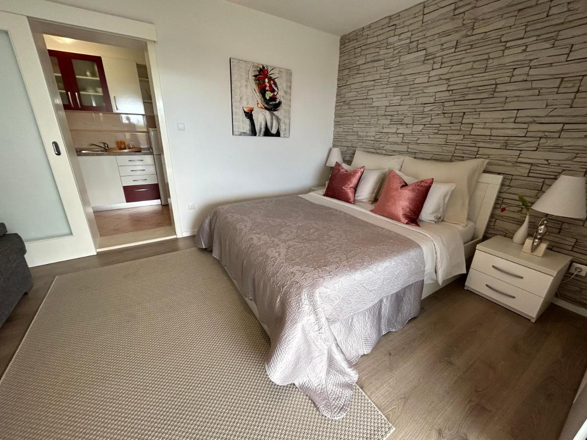 Hvar Pavicic Top View Apartments フヴァル エクステリア 写真